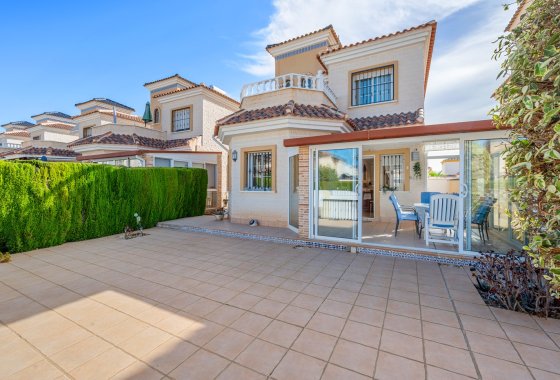 Villa · Herverkoop - Guardamar del Segura · Alicante · Spanje