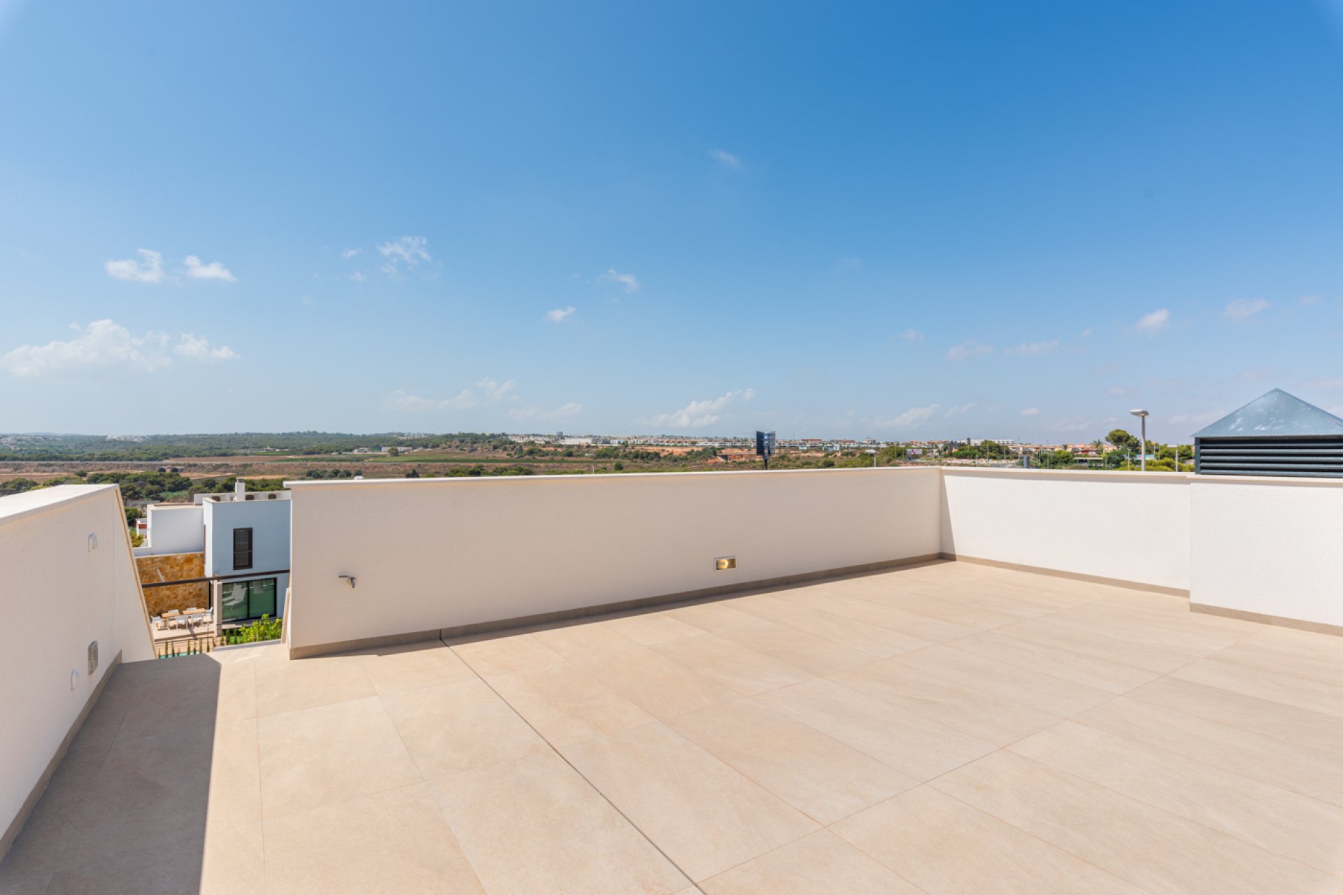 Obra nueva - Villa - Dehesa de Campoamor