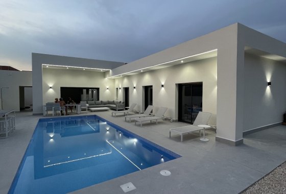 Villa · Obra nueva - La Romana · Alicante · España