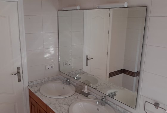 Villa · Obra nueva - La Manga del Mar Menor · Murcia · España