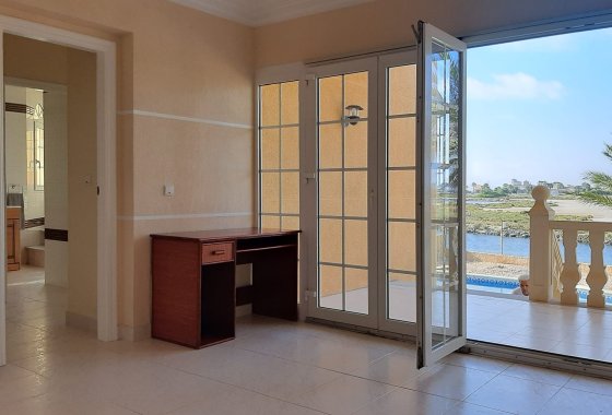 Villa · Obra nueva - La Manga del Mar Menor · Murcia · España