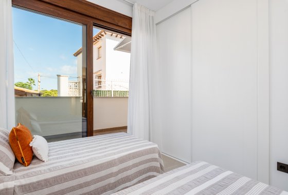 Bungalow · Obra nueva - Torrevieja · Alicante (South) · España