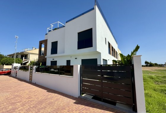 Bungalow · New Build - San Pedro del Pinatar · Murcia · Spain