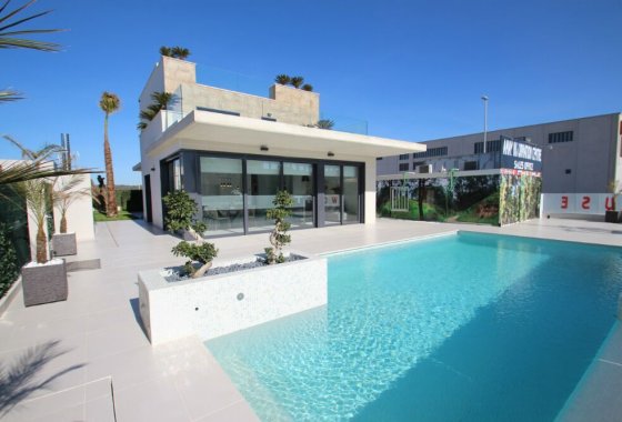 Villa · Obra nueva - San Miguel de Salinas · Alicante · España