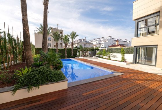 Villa · Obra nueva - Torrevieja · Alicante (South) · España