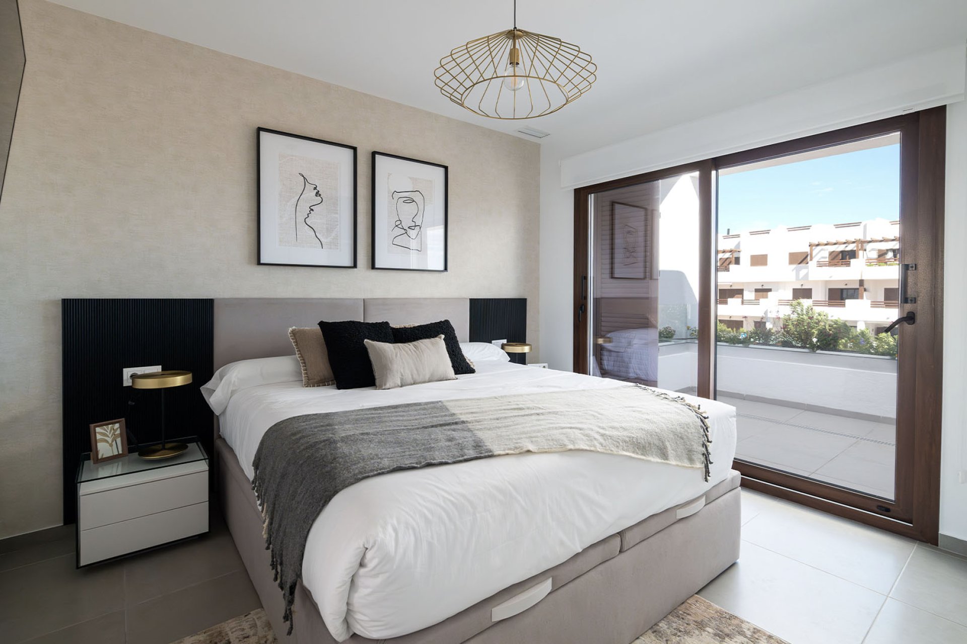 Obra nueva - Pareado - San Juan de los Terreros