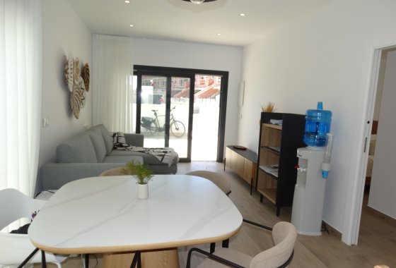 Bungalow · Obra nueva - Pilar de la Horadada · Alicante · España