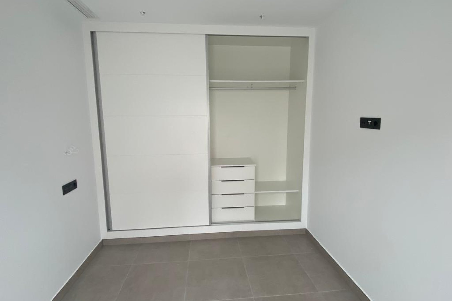 Obra nueva - Villa - Los Alcázares