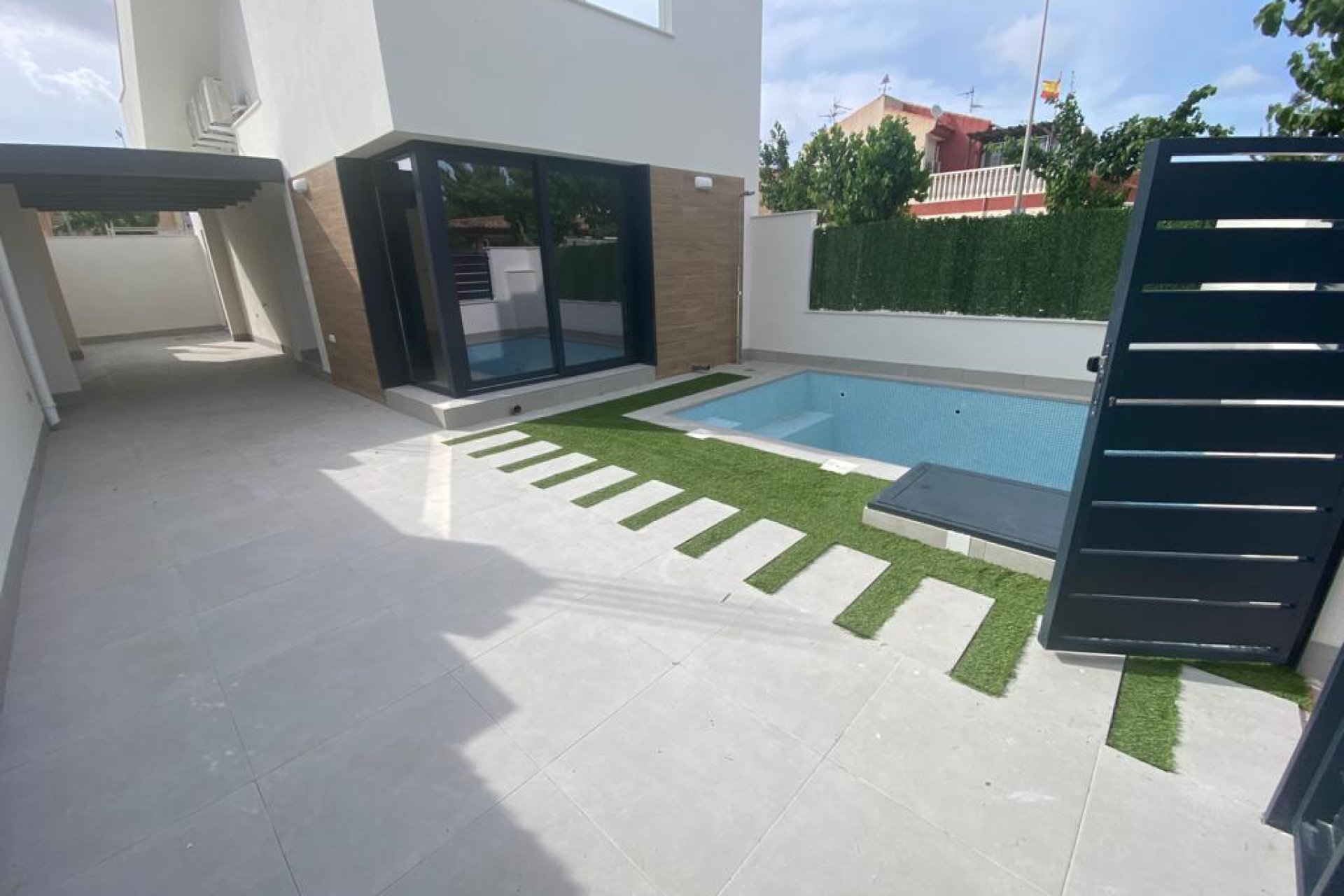 Obra nueva - Villa - Los Alcázares