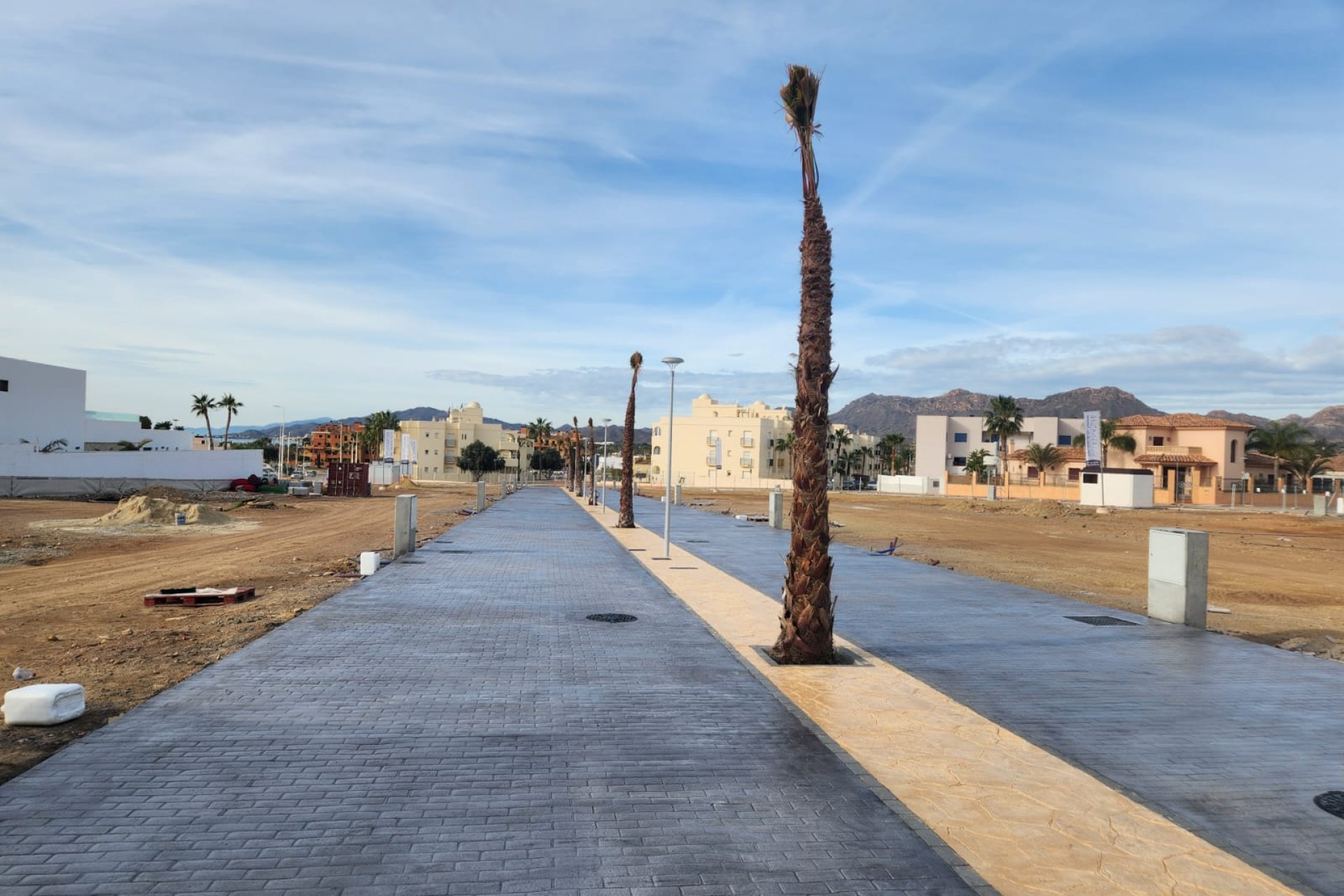 Obra nueva - Villa - San Juan de los Terreros