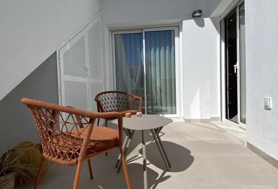 Bungalow · Obra nueva - Pilar de la Horadada · Alicante · España