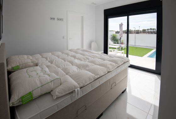 Villa · Obra nueva - Pinar de Campoverde · Alicante · España