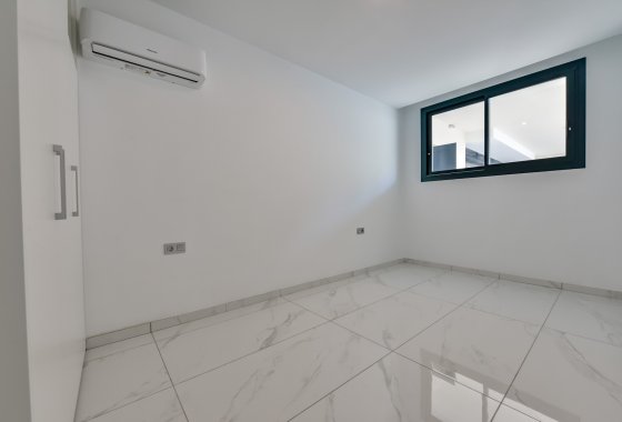 Villa · Obra nueva - Finestrat · Alicante · España