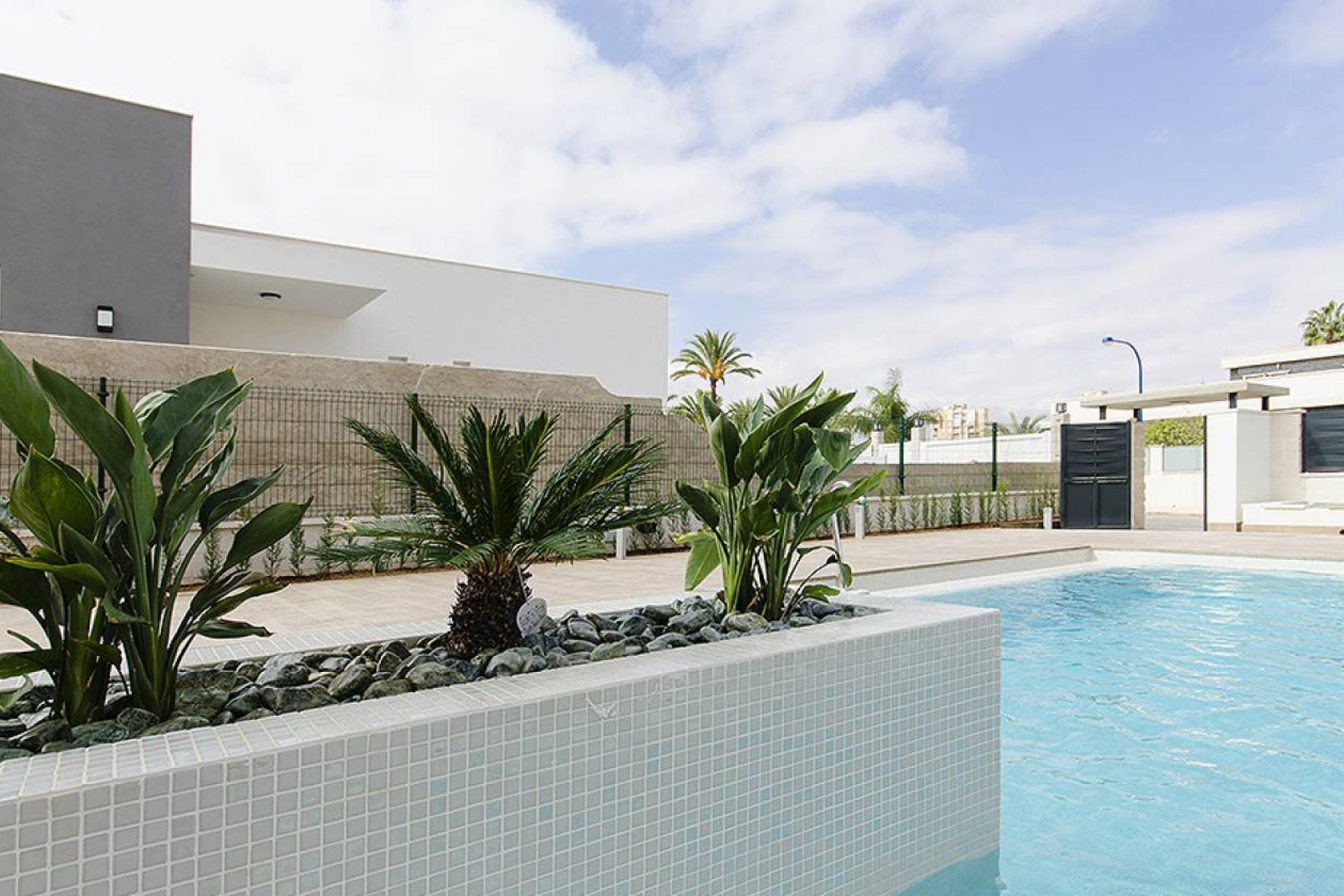 Obra nueva - Villa - Dehesa de Campoamor