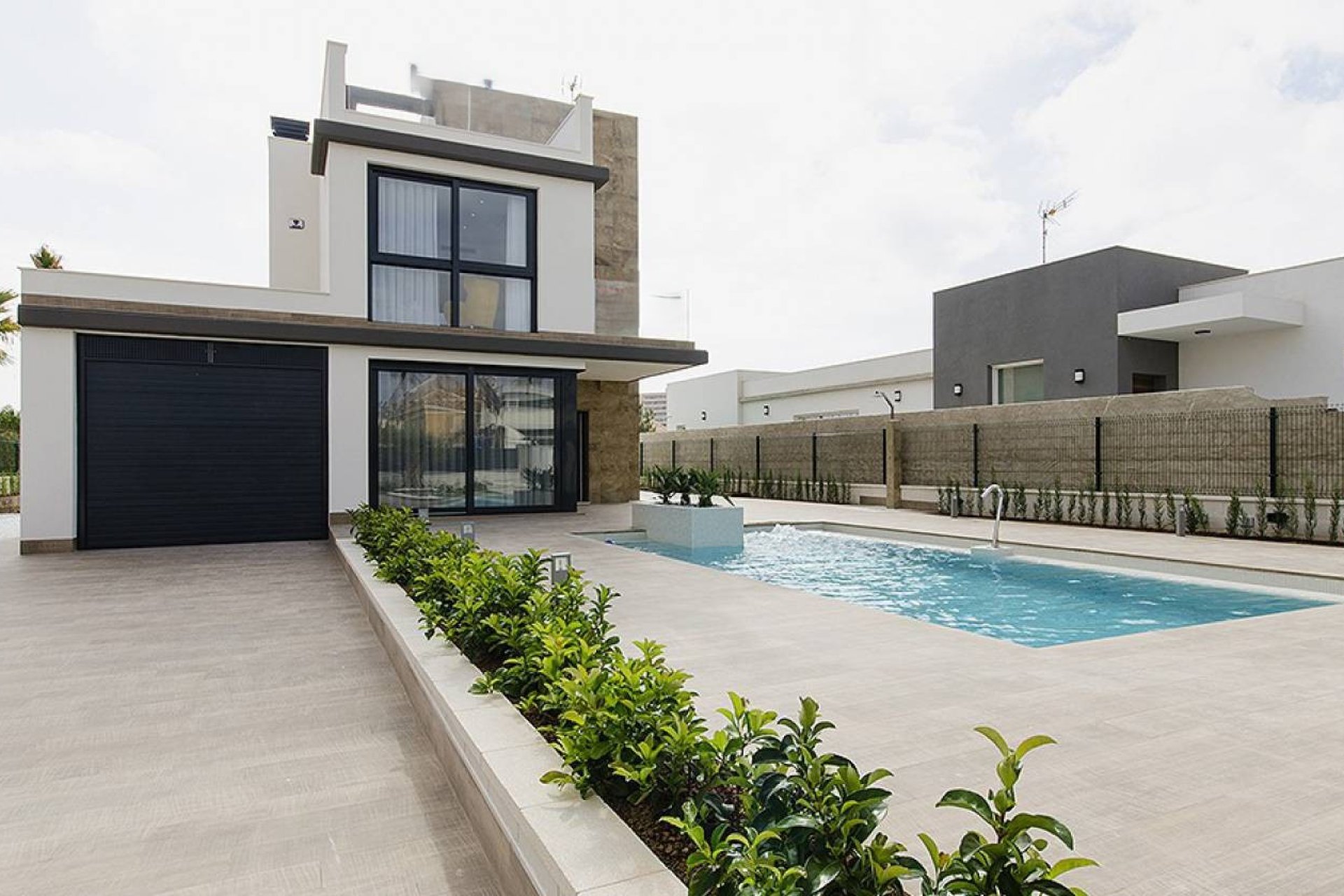 Obra nueva - Villa - Dehesa de Campoamor