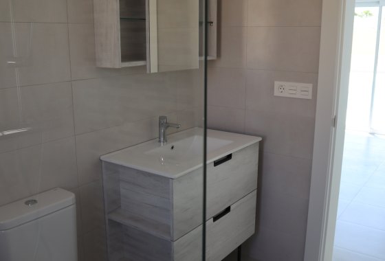 联排别墅 · 新建筑 - La Romana · Alicante · 西班牙