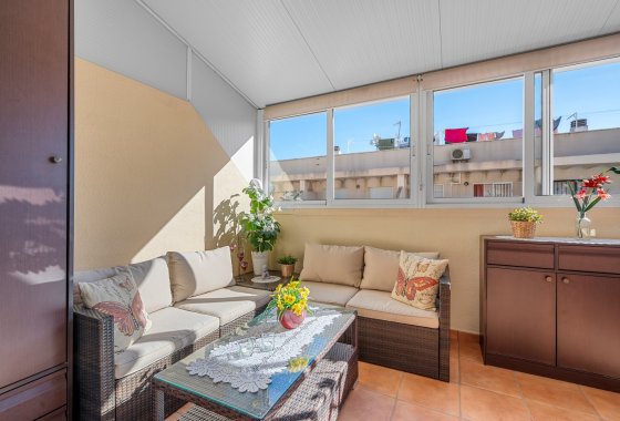 Resale - Apartamento - Torrevieja