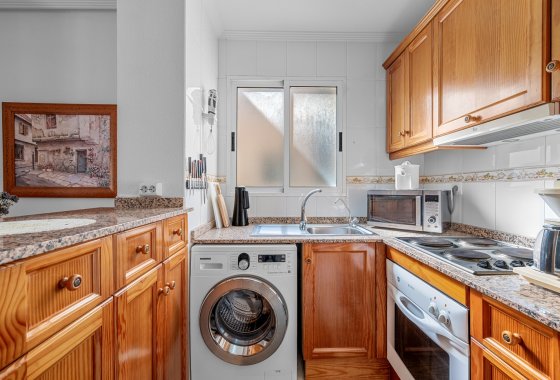 Resale - Apartamento - Torrevieja