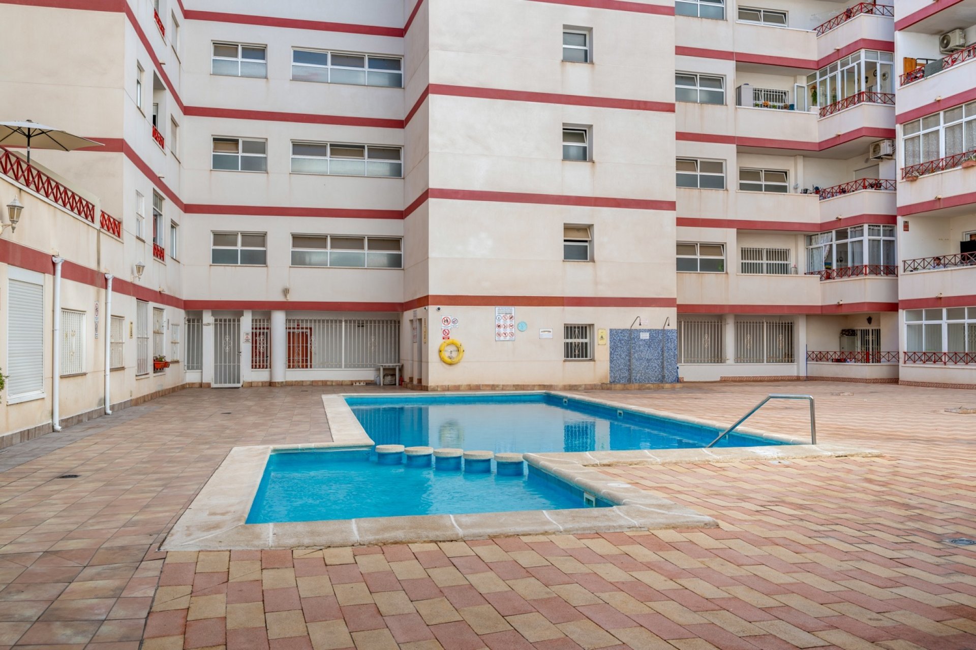 Resale - Apartamento - Torrevieja
