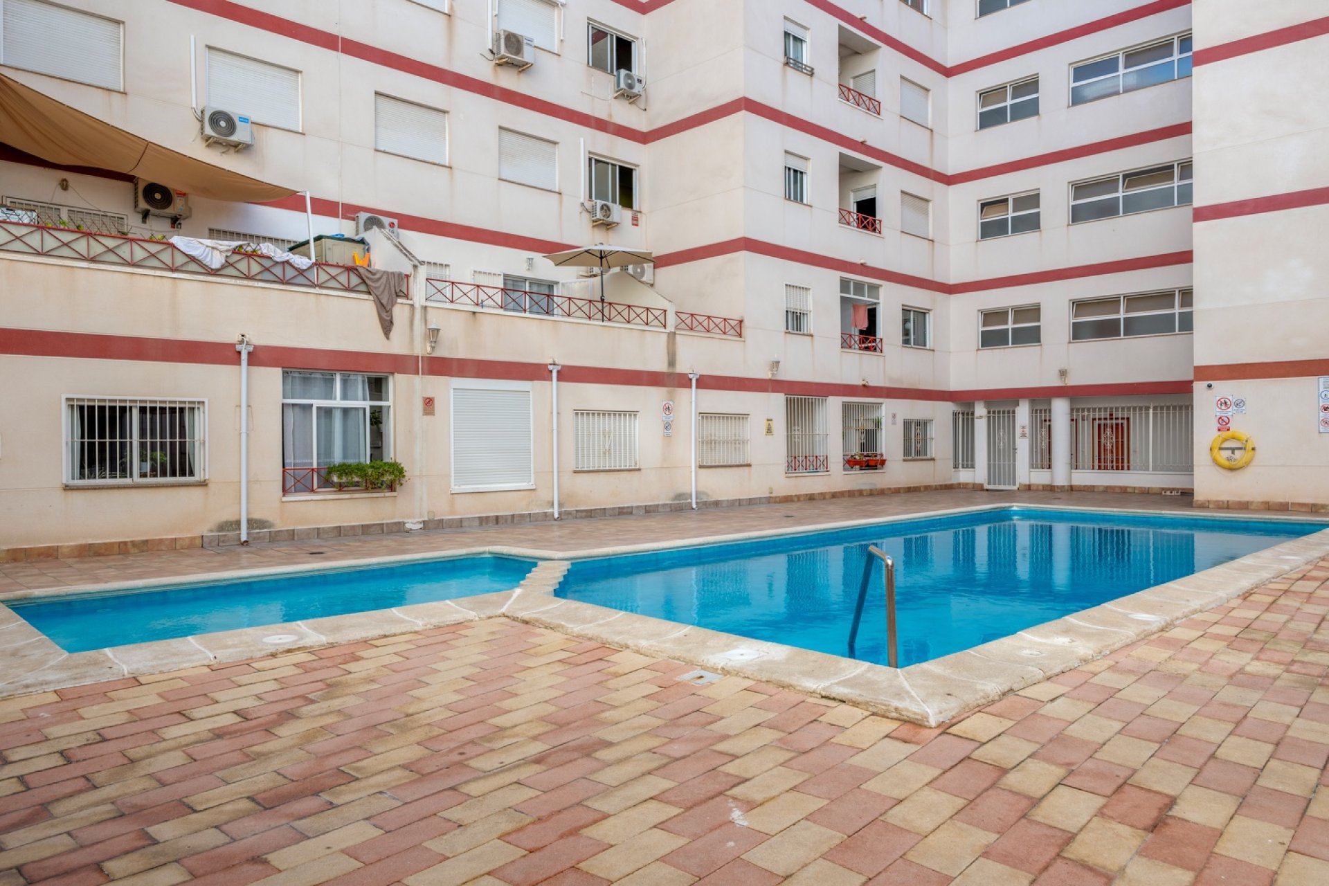 Resale - Apartamento - Torrevieja