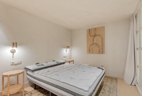 Apartamento · Reventa - Alicante · España