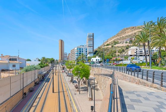 Apartamento · Reventa - Alicante · España