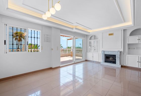 Villa · Verhuur Korte Termijn - Torrevieja · Alicante (South) · Spanje