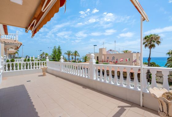 Villa · Verhuur Korte Termijn - Torrevieja · Alicante (South) · Spanje