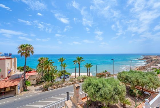 Villa · Verhuur Korte Termijn - Torrevieja · Alicante (South) · Spanje
