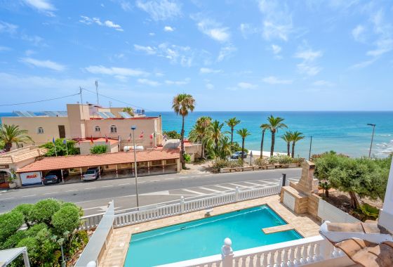Villa · Verhuur Korte Termijn - Torrevieja · Alicante (South) · Spanje