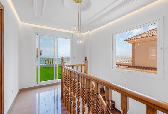 Villa · Verhuur Korte Termijn - Torrevieja · Alicante (South) · Spanje
