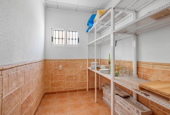 Villa · Verhuur Korte Termijn - Torrevieja · Alicante (South) · Spanje