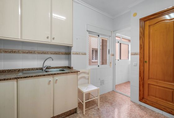 Apartamento · Herverkoop - Torrevieja · Alicante (South) · Spanje