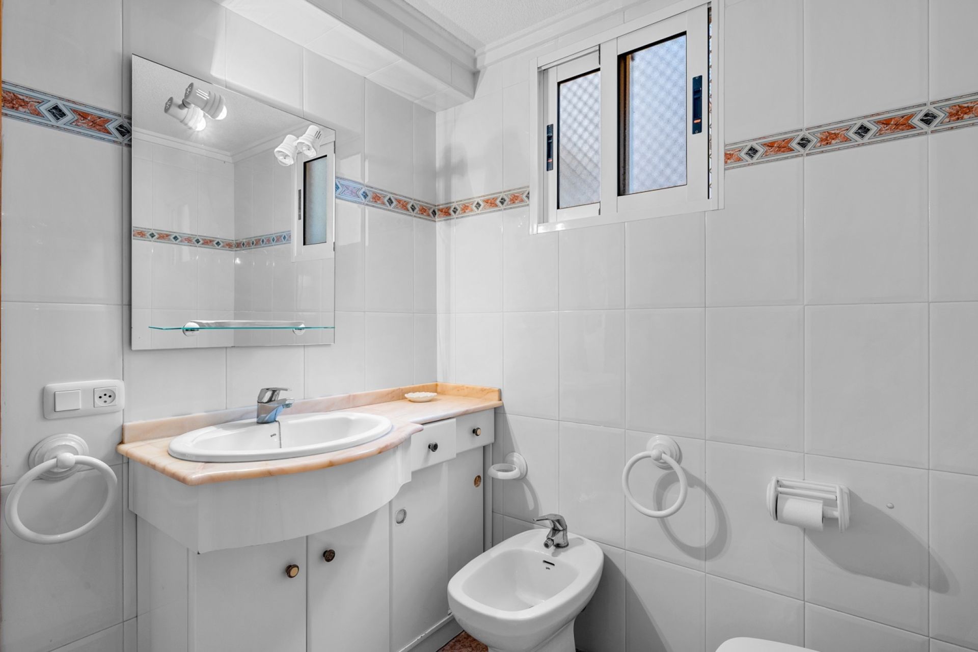 Herverkoop - Apartamento - Torrevieja