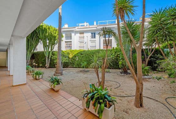 Apartment · Resale - Altea · Alicante · Spain
