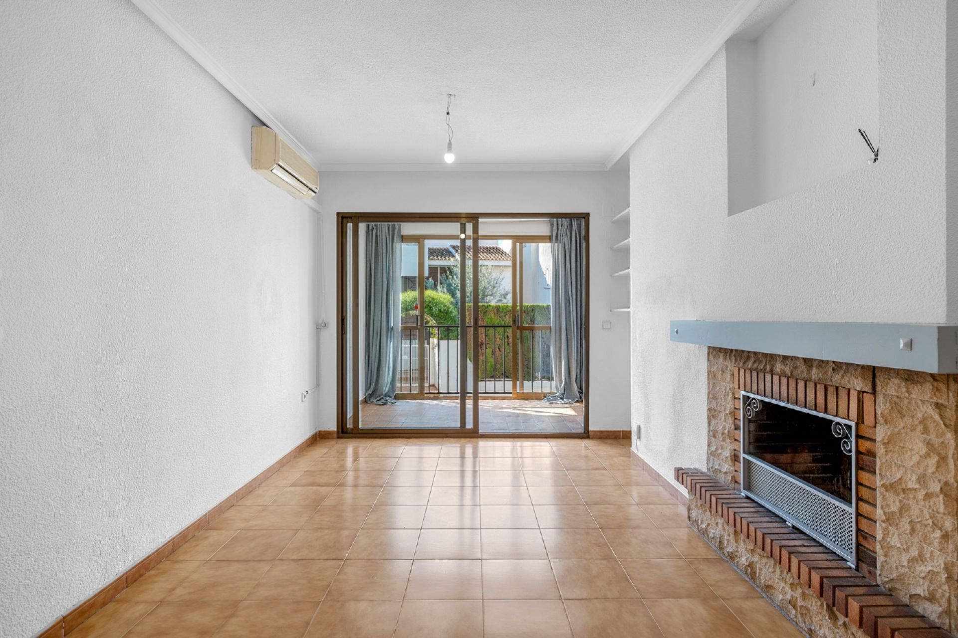 Resale - Apartment - Altea
