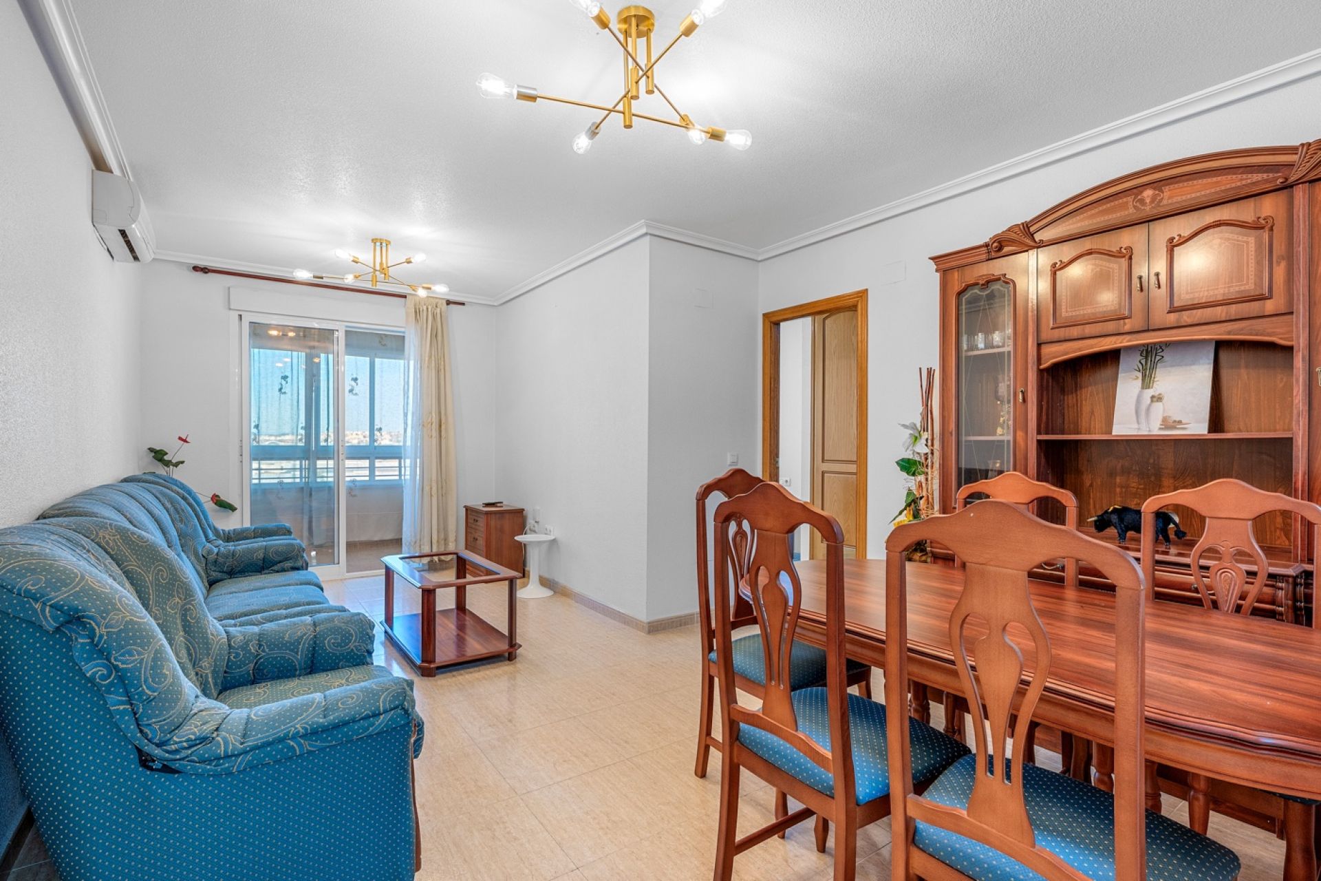 Resale - Apartamento - Torrevieja