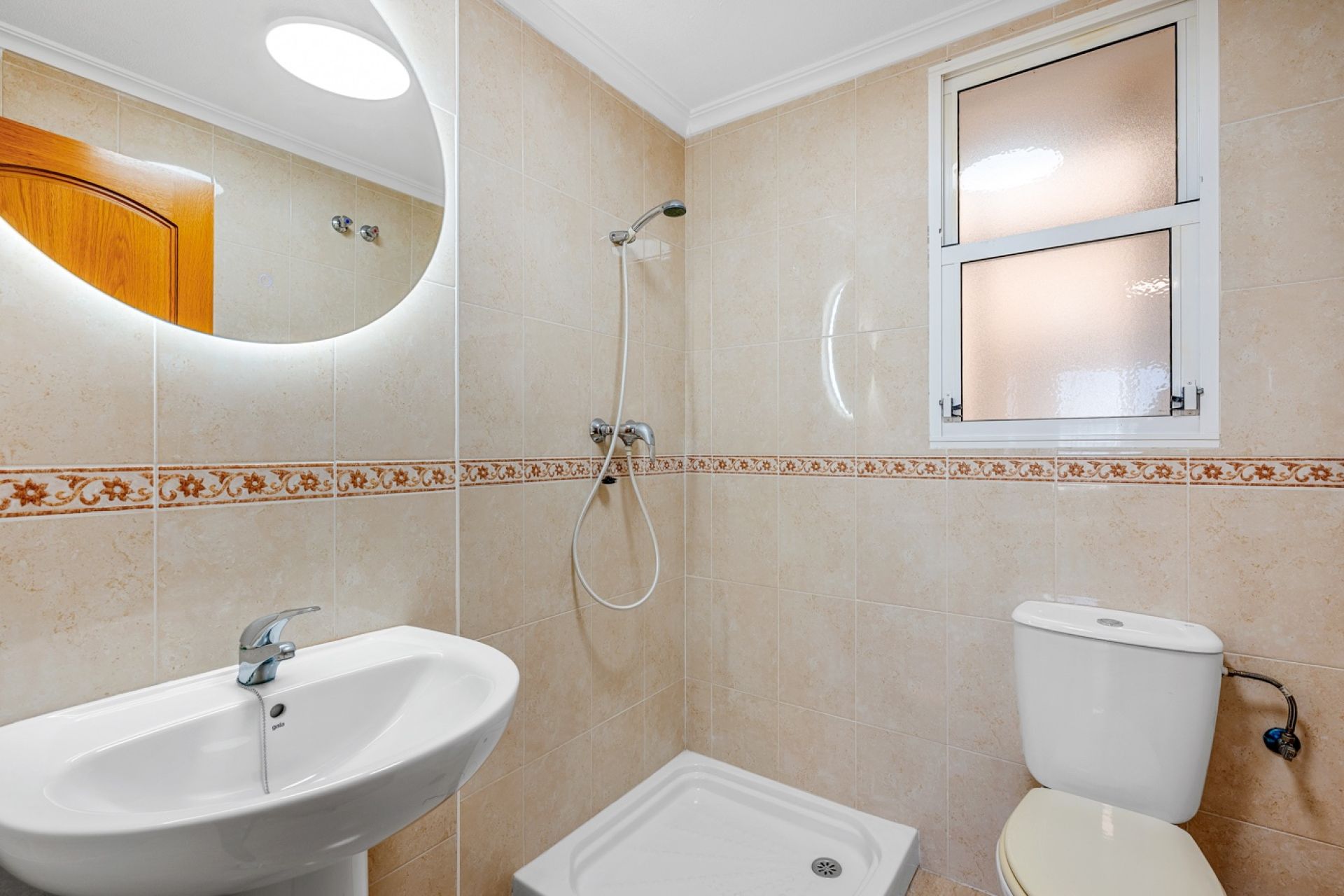 Resale - Apartamento - Torrevieja