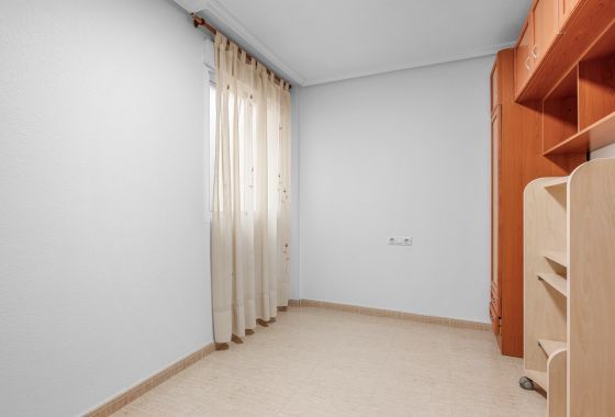 Apartamento · Resale - Torrevieja · Alicante (South) · Spain