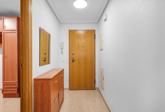 Apartamento · Resale - Torrevieja · Alicante (South) · Spain