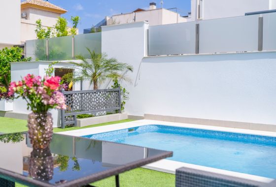 Villa · Reventa - Torrevieja · Alicante (South) · España