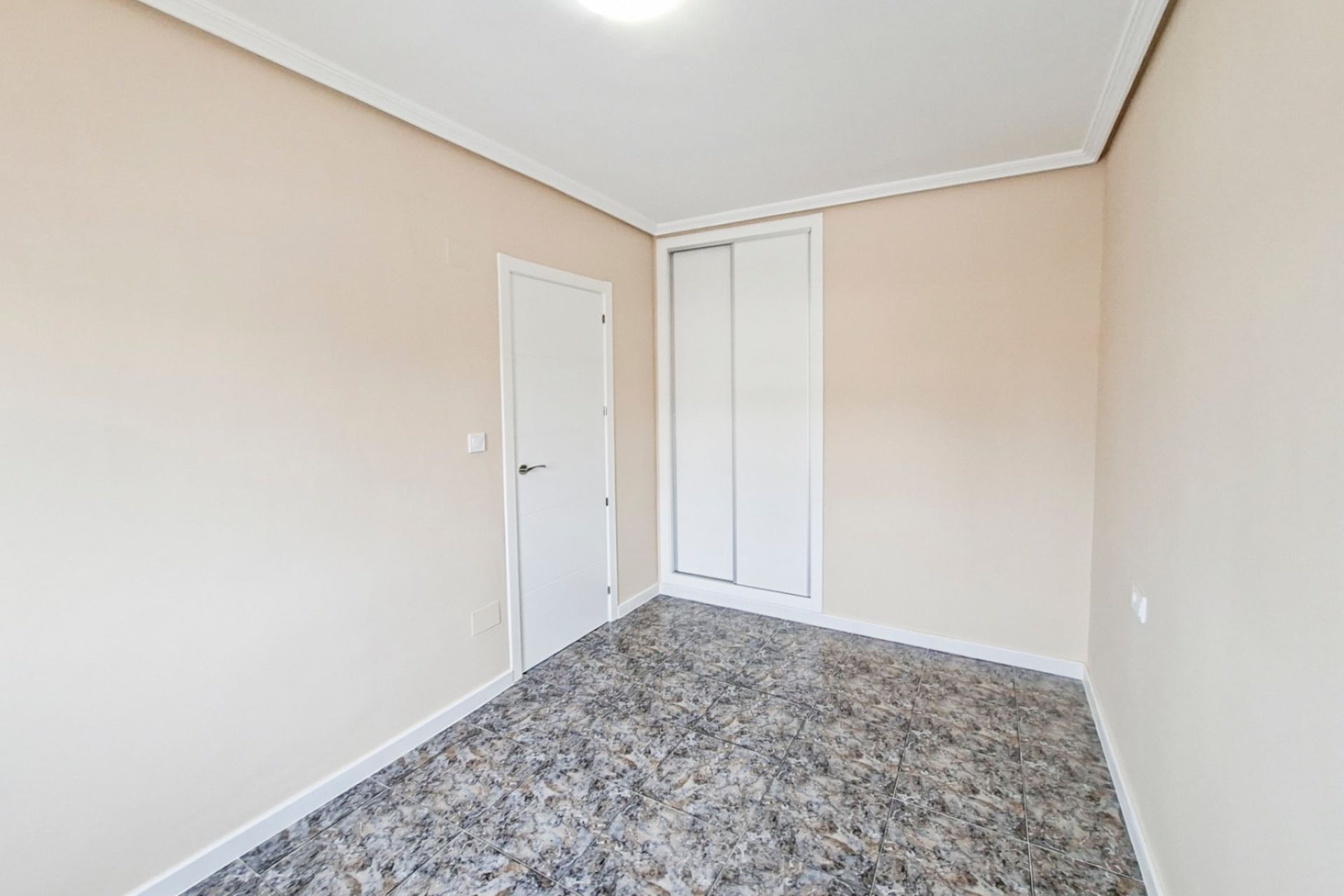 Resale - Bungalow - Orihuela Costa