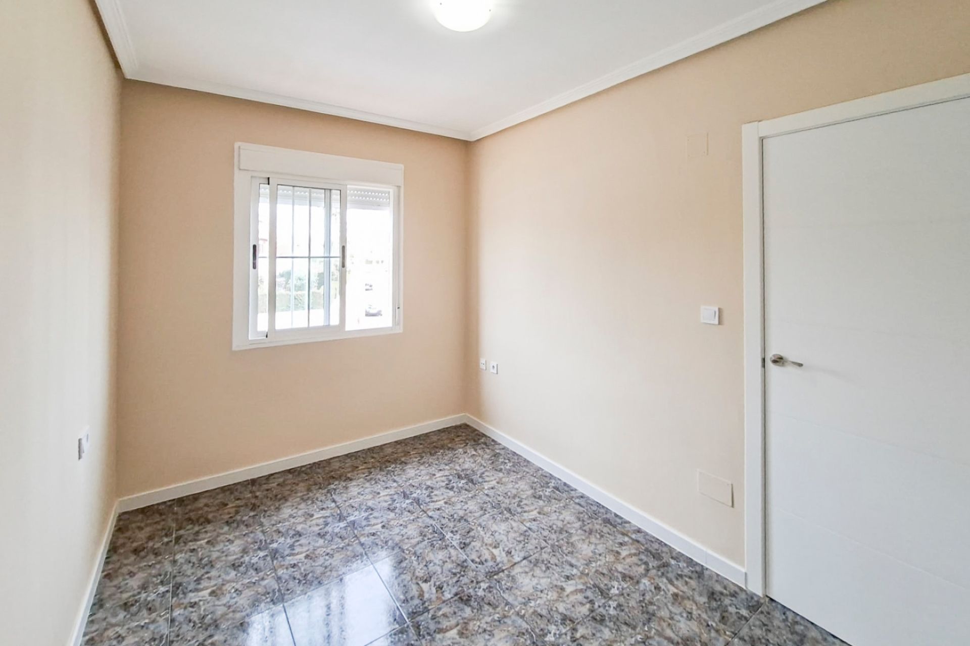 Resale - Bungalow - Orihuela Costa