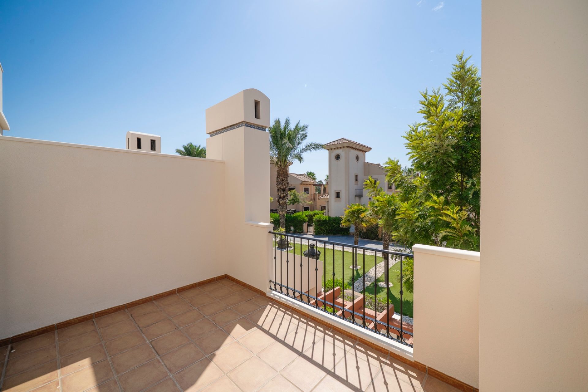 转售 - 联排别墅 - Estepona - Costa del Sol