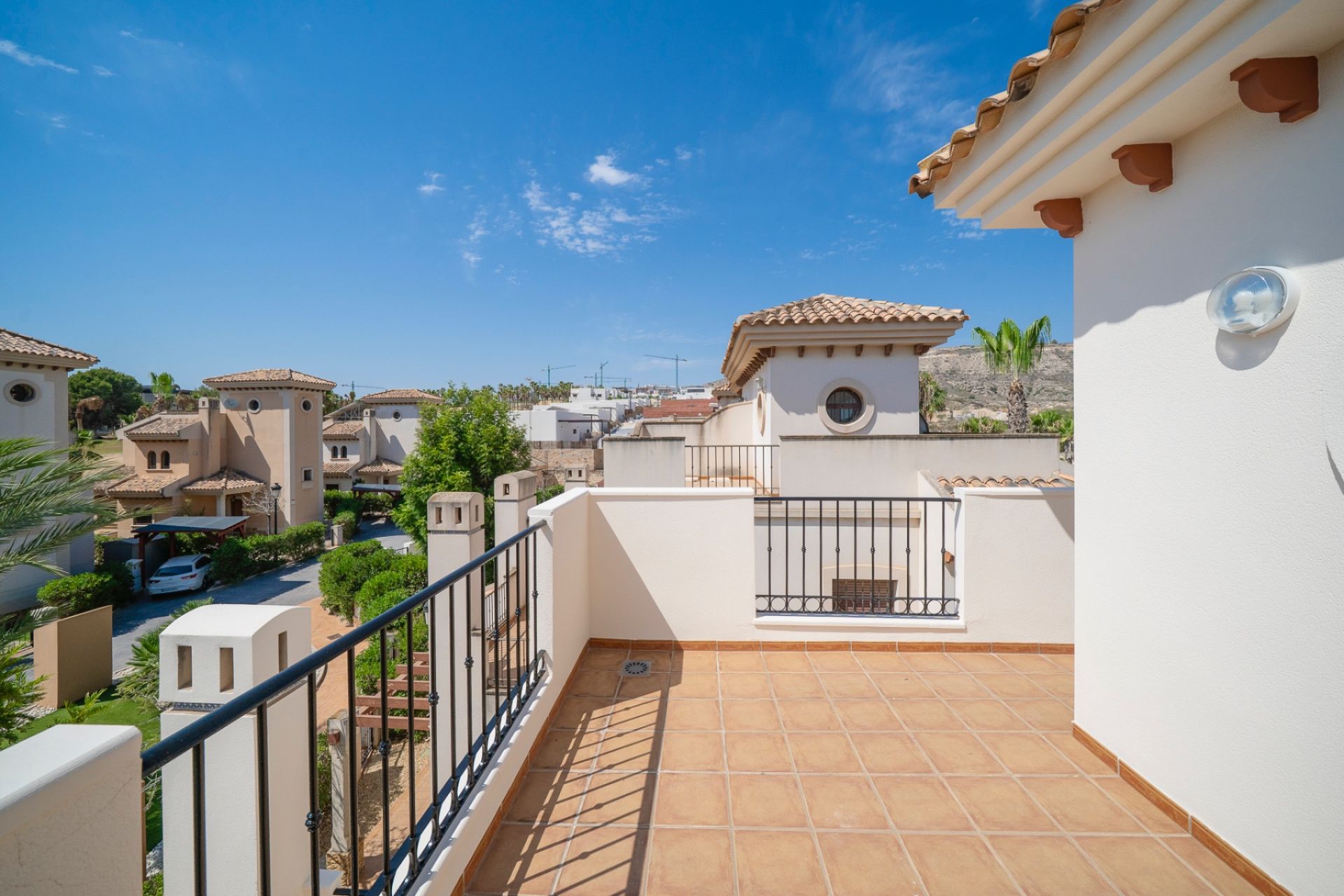 转售 - 联排别墅 - Estepona - Costa del Sol