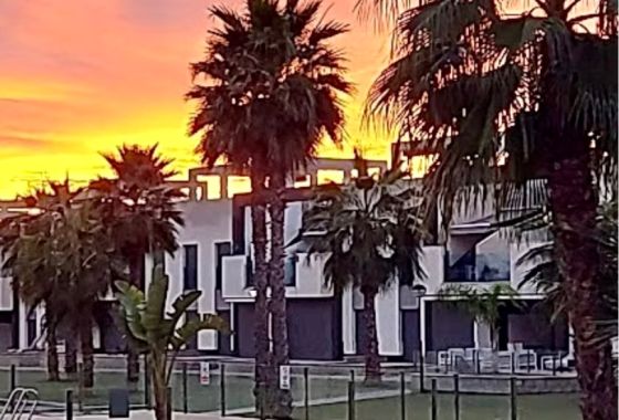 Herverkoop - Caseres Del Sol · Málaga · Spanje